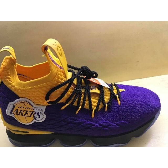 lakers lebron 15