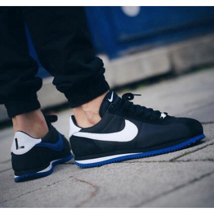 nike cortez undefeated la