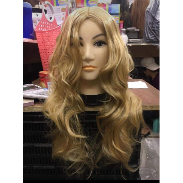 blonde wavy wig long