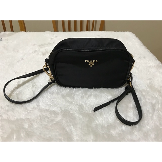 prada vip bag