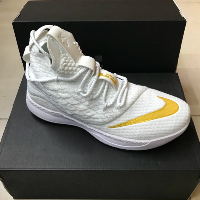 lebron witness 2 white