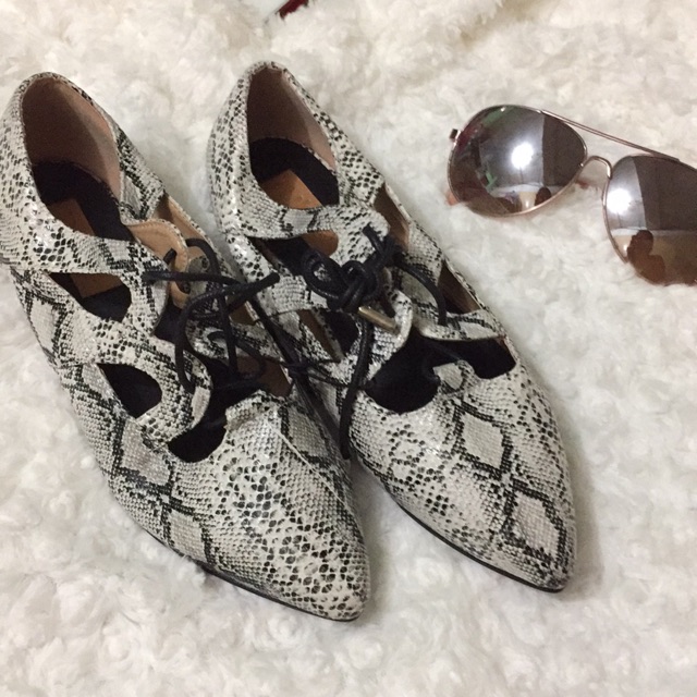 Cotton On / Rubi shoes size 8 | Shopee Philippines