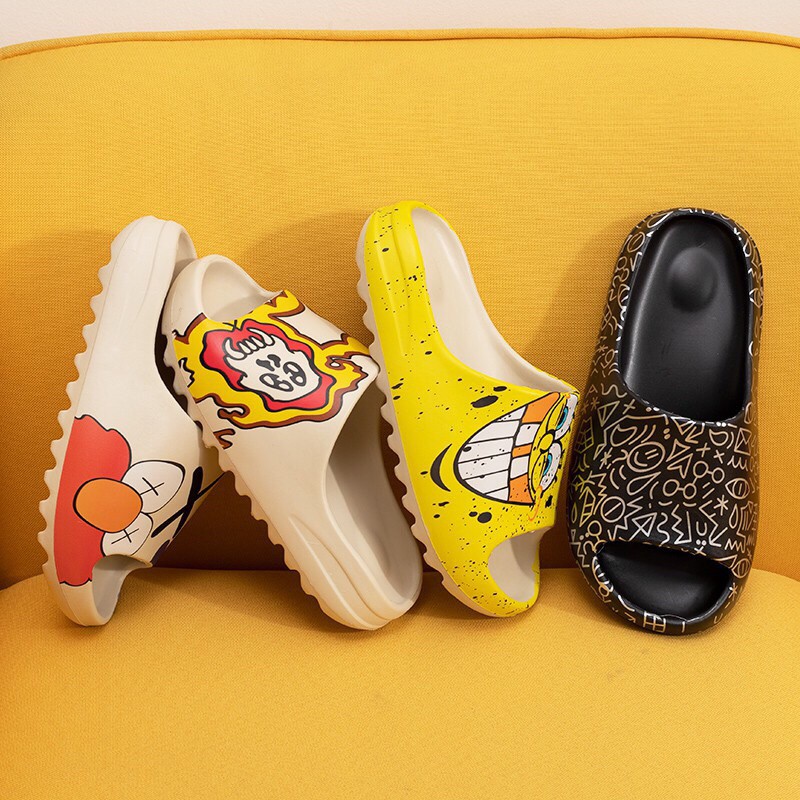 Yeezy Sesame Street SpongeBob letter series Indoor and outdoor general Korean slippers | Shopee 