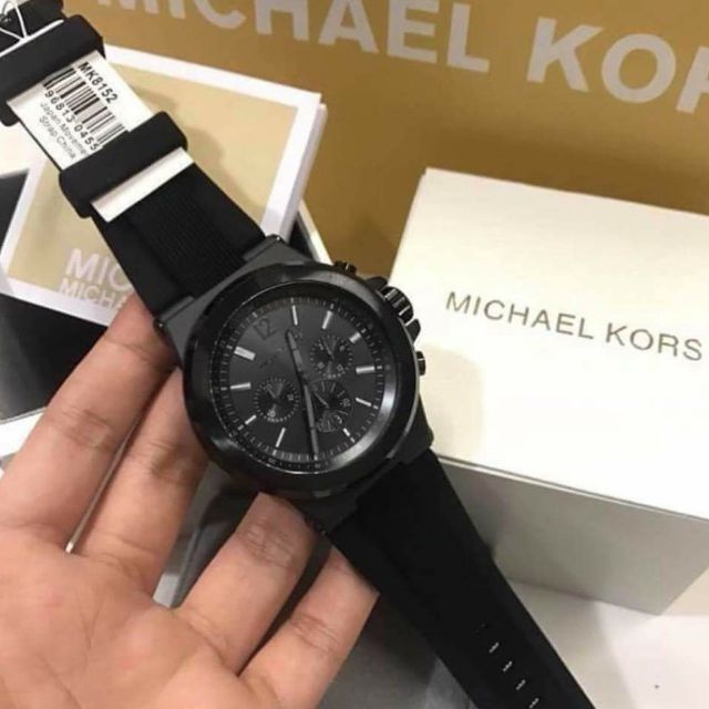 mk dylan black