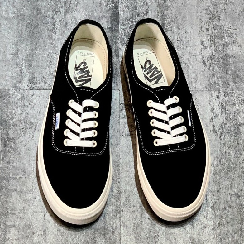 low cut vans