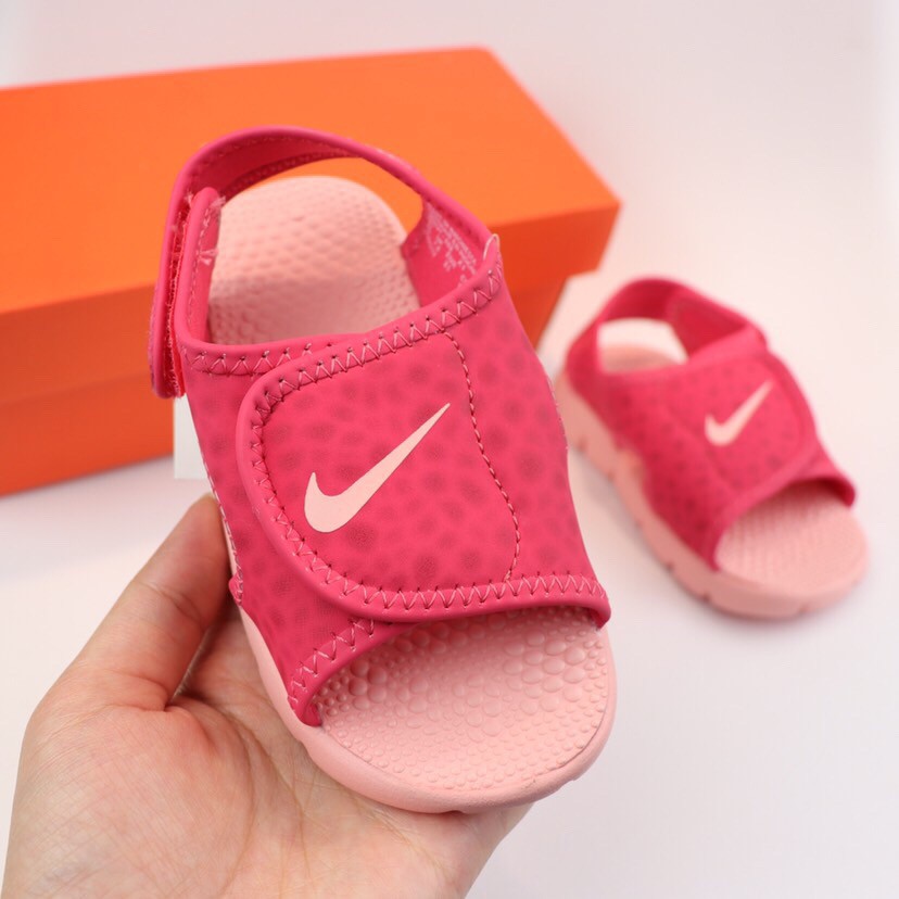 girls pink nike sandals