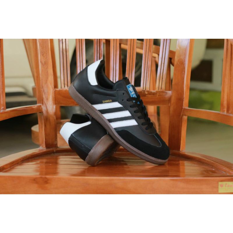 adidas casual original