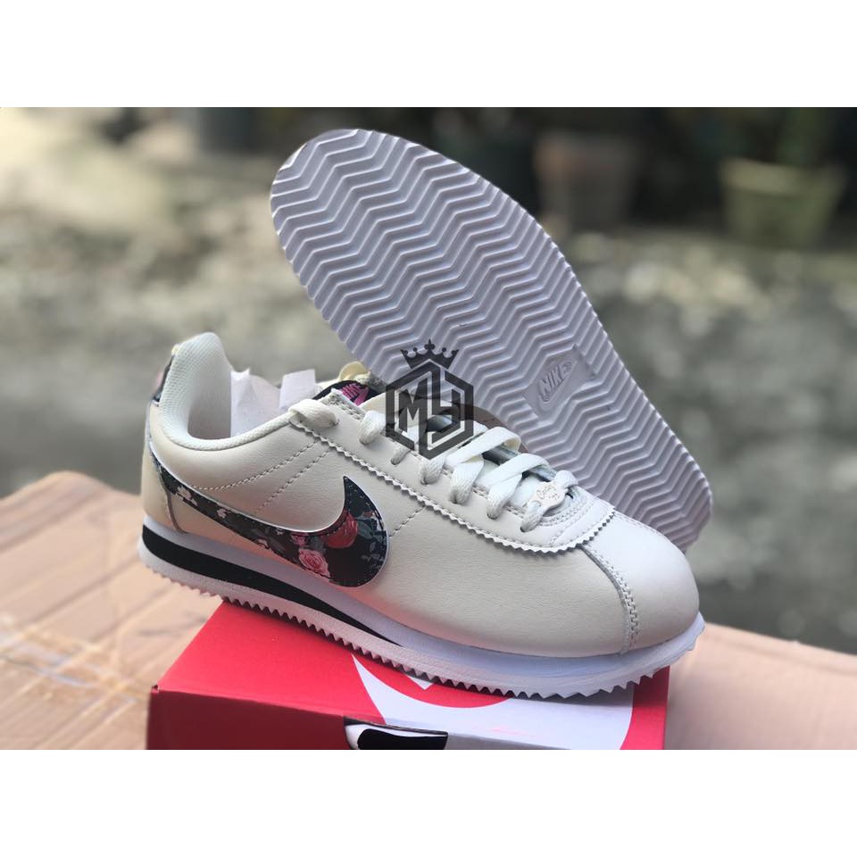 nike cortez 72 lace locks