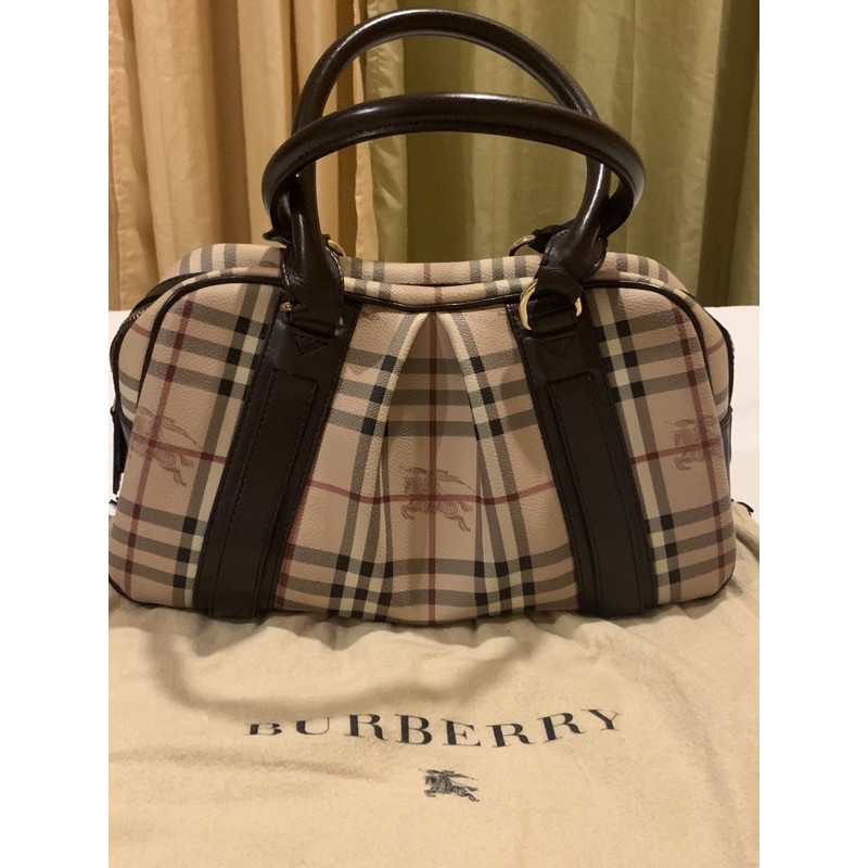 Pre-loved Original Burberry Classic Bag with dustbag, care card, serial  number and original receipt. | Shopee Philippines