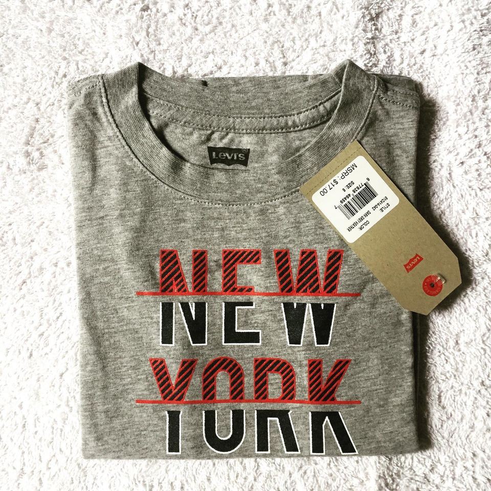 tee shirt levis new york