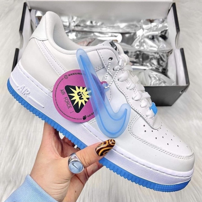 color changing women's air force 1