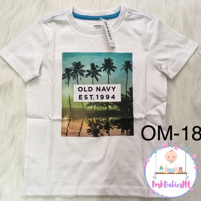 old navy roblox shirt
