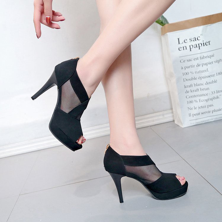 hai heels