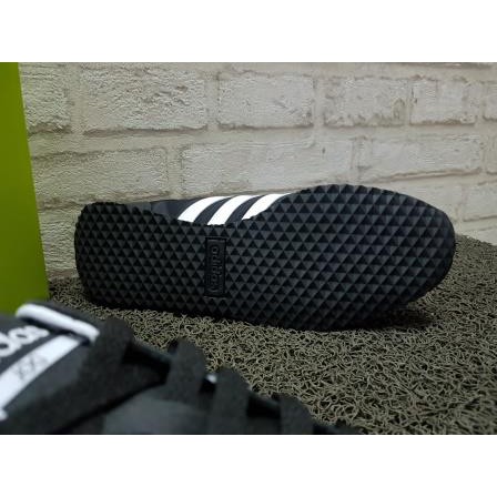 adidas aq1352