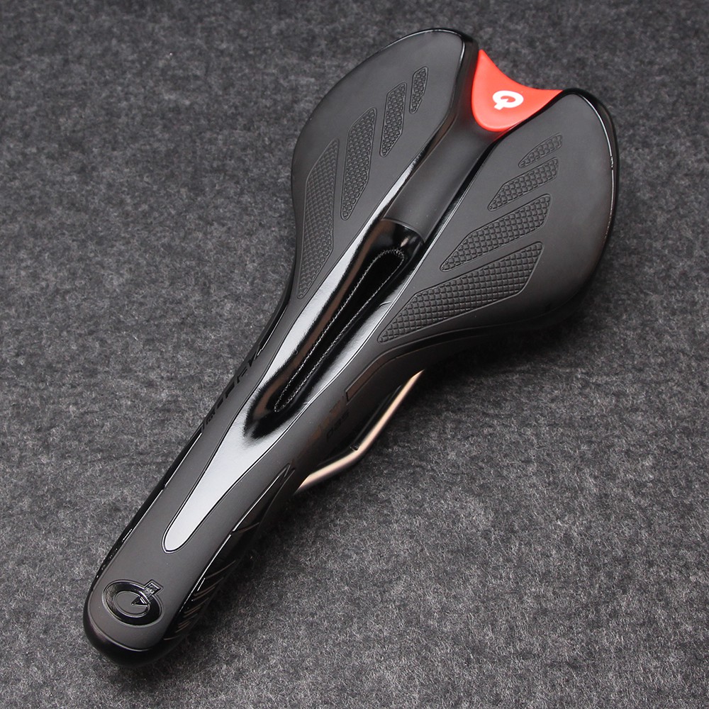 mountainbike saddle