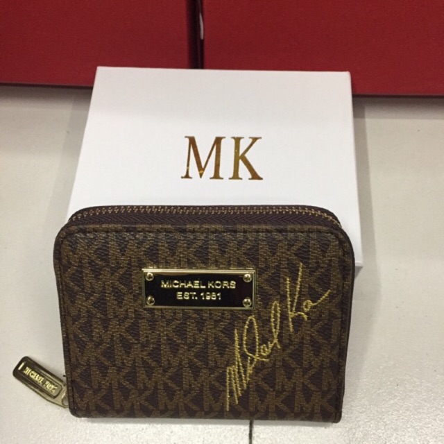 mini mk wallet