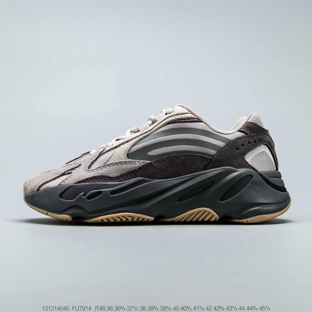 yeezy 700 pk