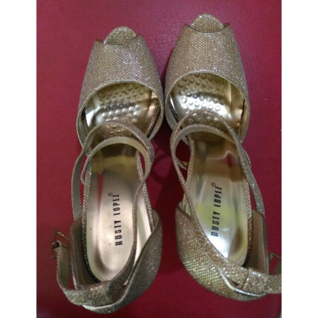 rusty gold heels