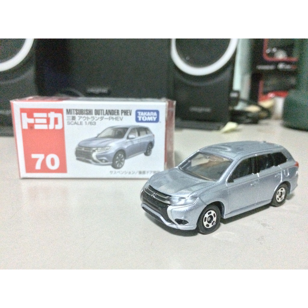 tomica mitsubishi outlander