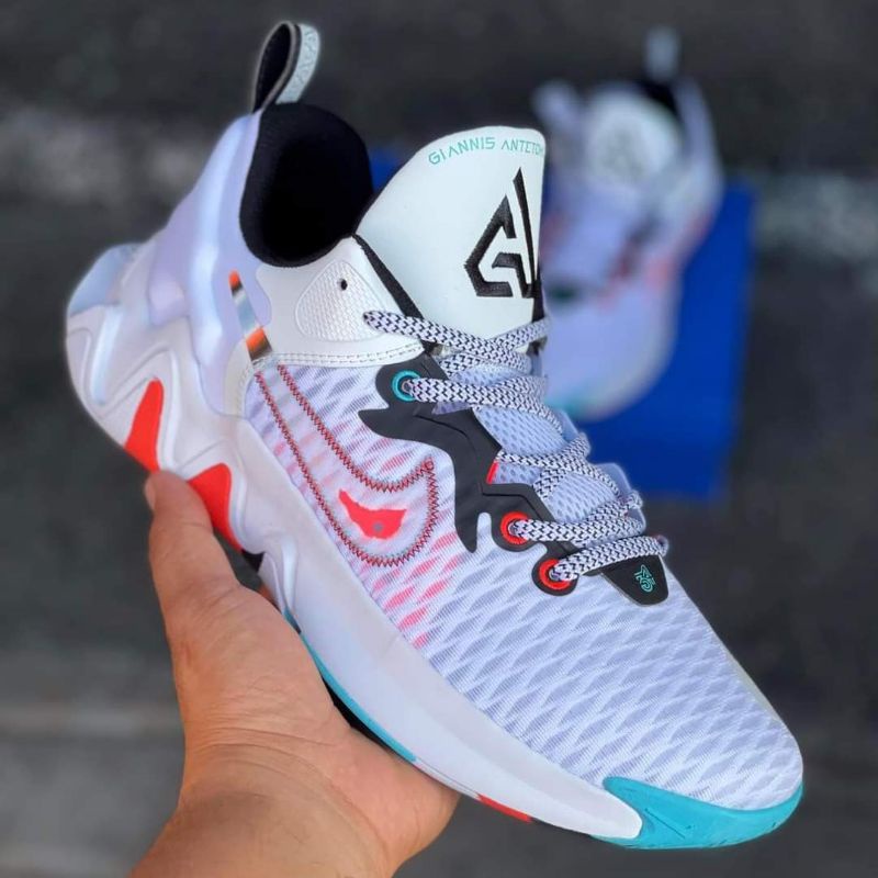 giannis immortality white