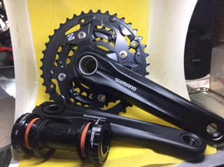 crankset shimano acera mt300