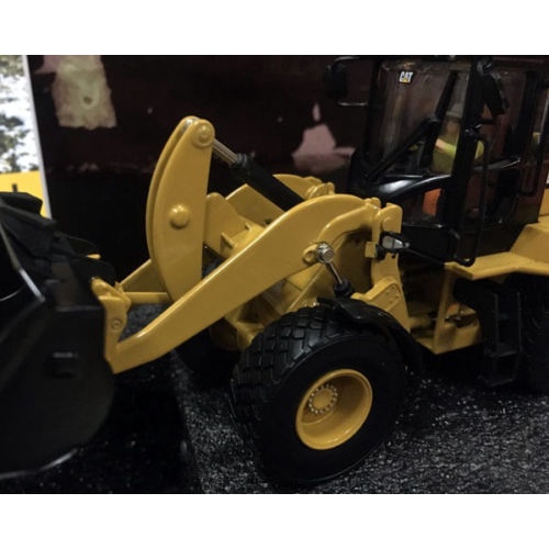 Caterpillar Cat 930k Wheel Loader 1/50 by Diecast Masters Dm85266 for sale online 