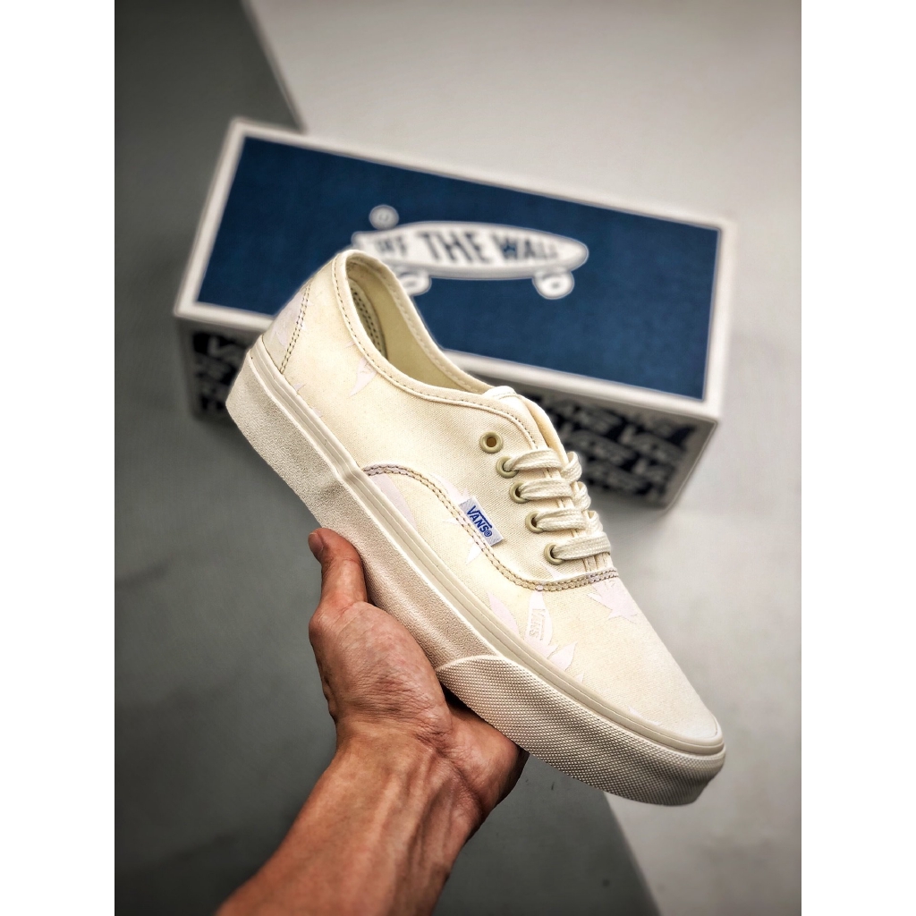 authentic shoe stores