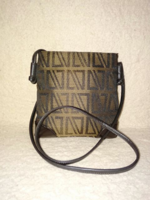 diana valentino bag