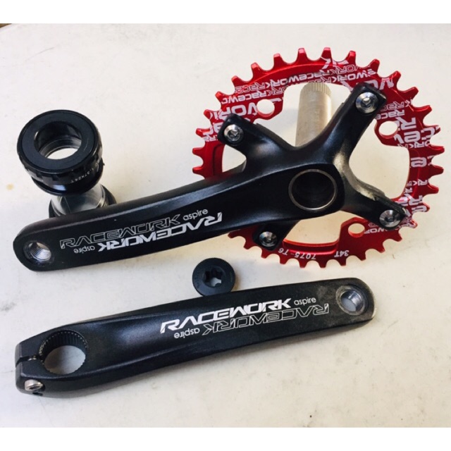 racework crankset 1x