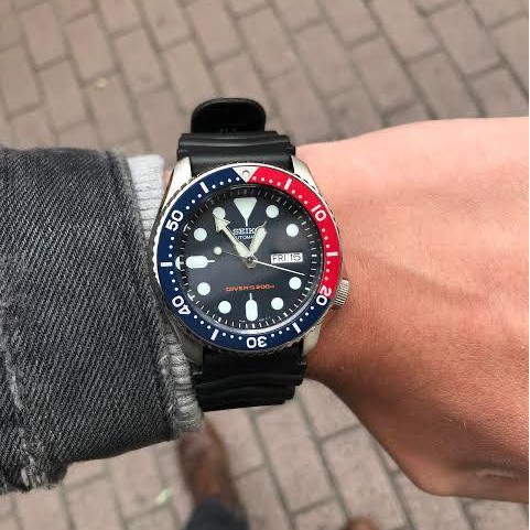 seiko snk809 rubber strap