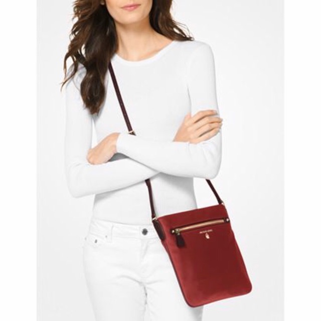 michael michael kors kelsey nylon crossbody