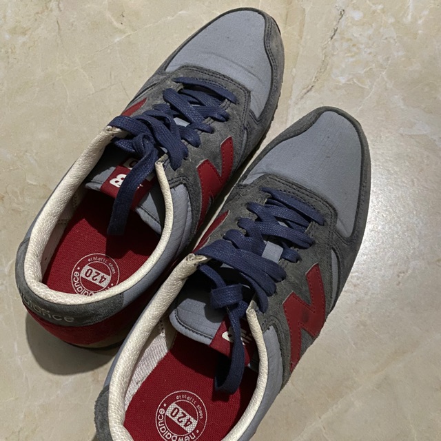 cleaning new balance sneakers