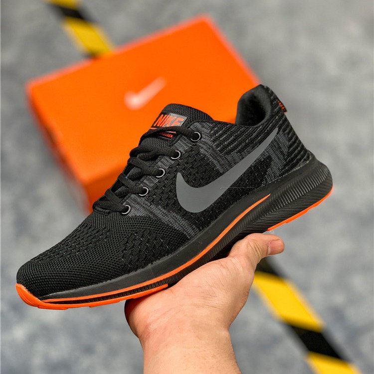 nike internationalist orange