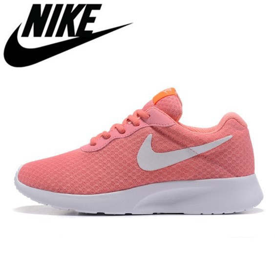 nike women's shoes pink