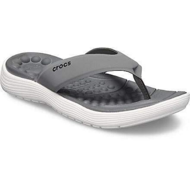 crocs chappals