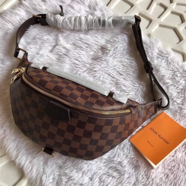 lv belt bag monogram