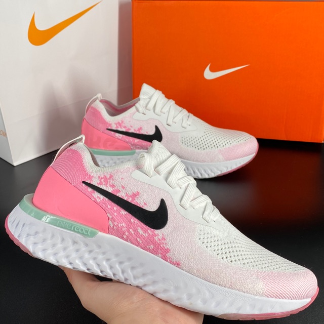 nike epic react women white