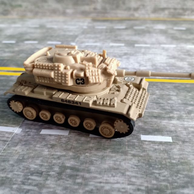 diecast military tanks