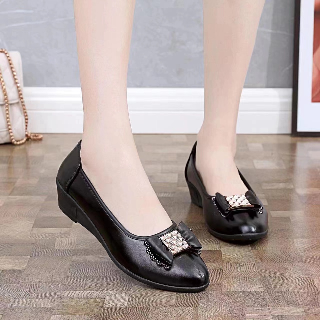 【HHS】 Korean fashion Black Shoes Leather Loafer Flat Shoes Casual Doll ...