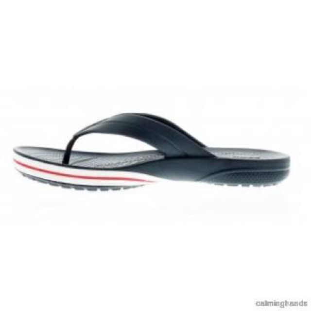 crocs kilby flip
