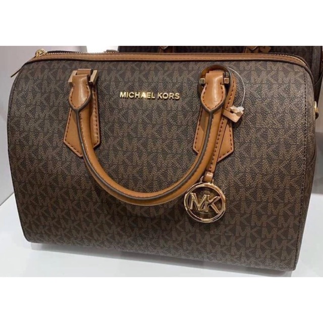 micheal kors duffle bag