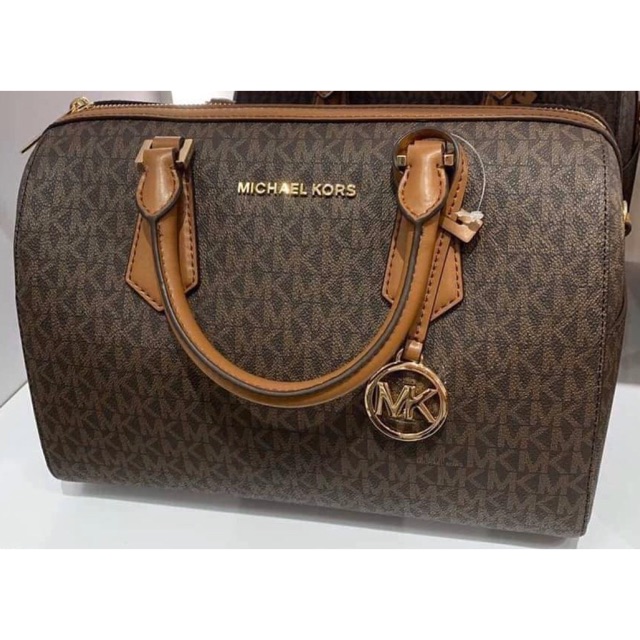 michael kors duffle bag