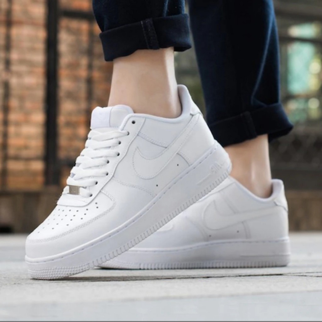af1 white shoes