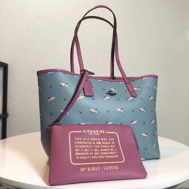 coach shark tote