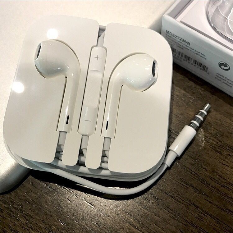 earpods with iphone xr