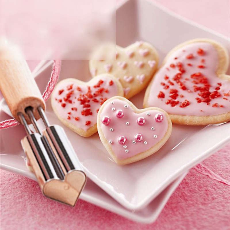 Multifunctional Heart Star Flower Stainless Steel Baking Biscuit Mold Printing DIY Molds Tool Chocolate Fruits Vegetables