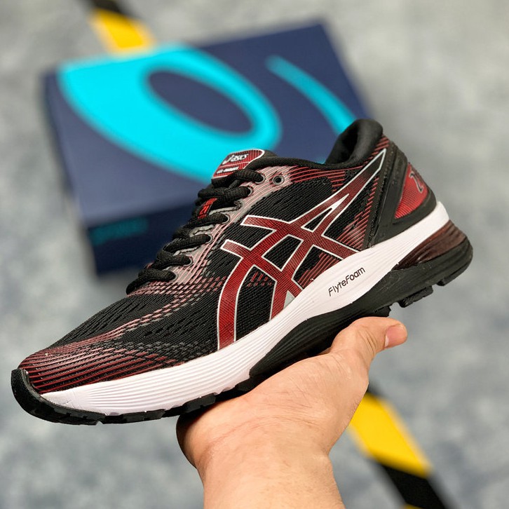 asics black sports shoes