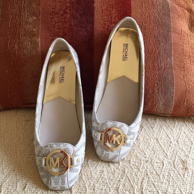 michael kors doll shoes