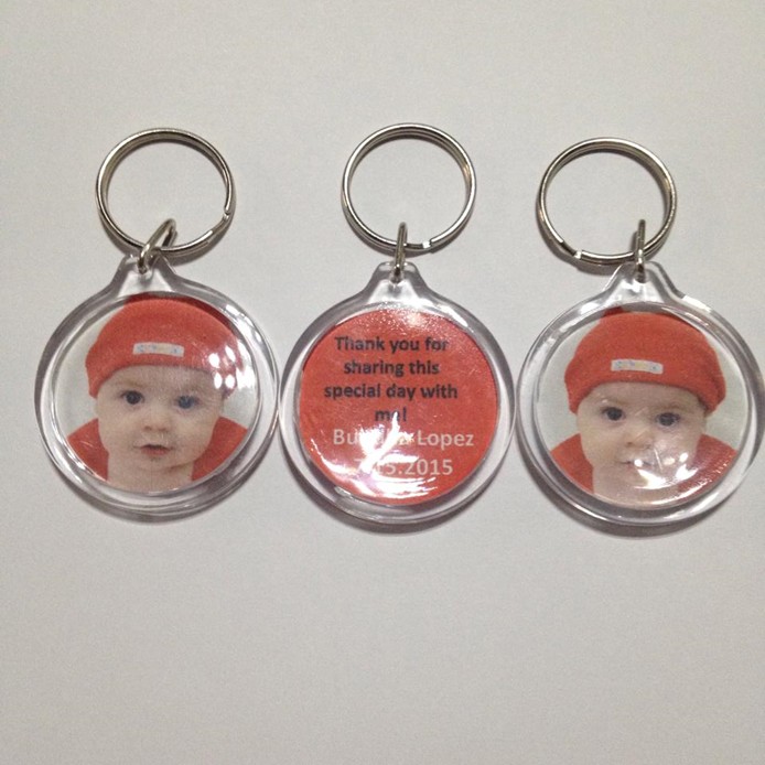 personalized souvenir keychains