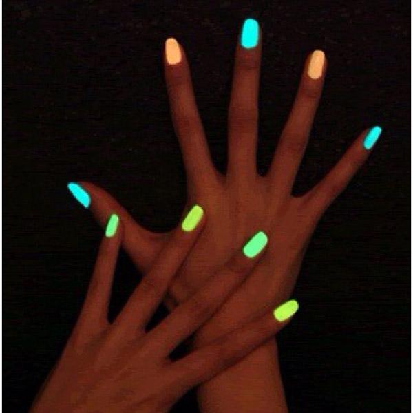 gel polish glow in the dark